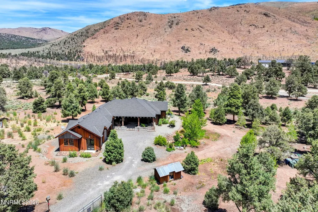 921 Karnes Gardnerville NV 89410
