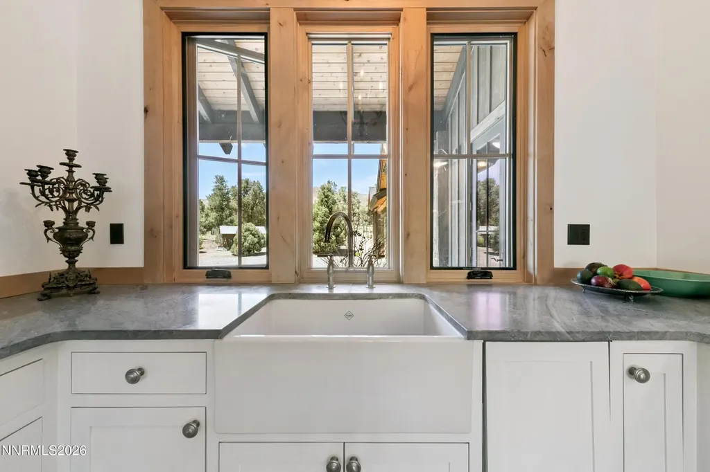 921 Karnes Gardnerville NV 89410