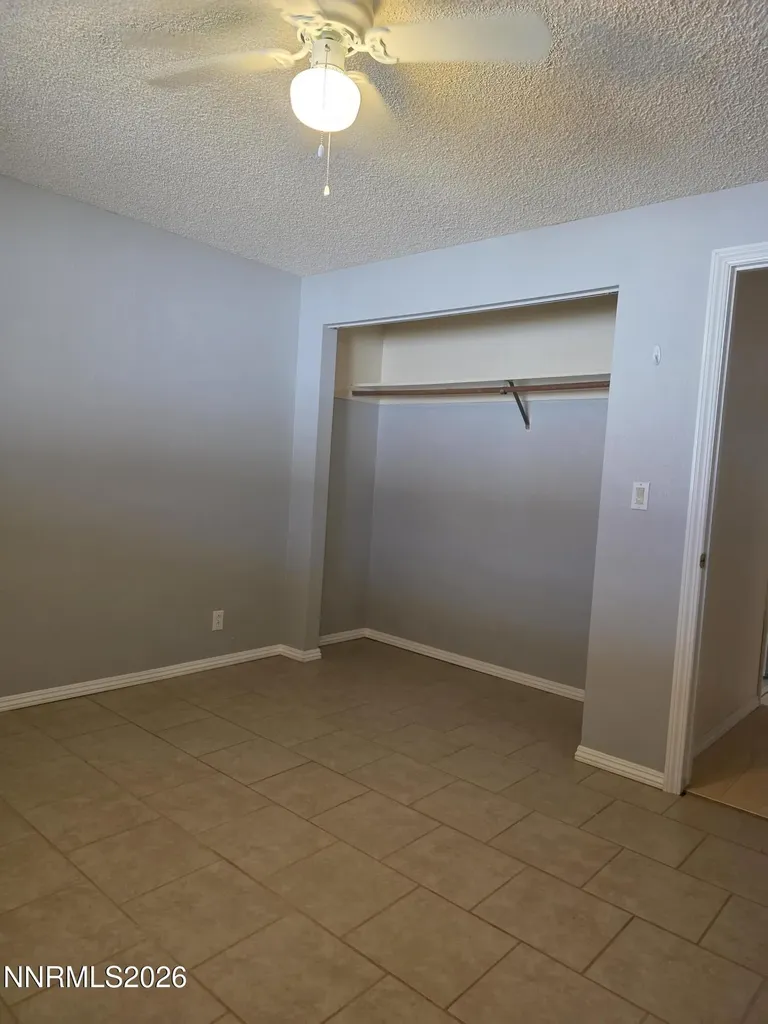 140 Aurora Hawthorne NV 89415