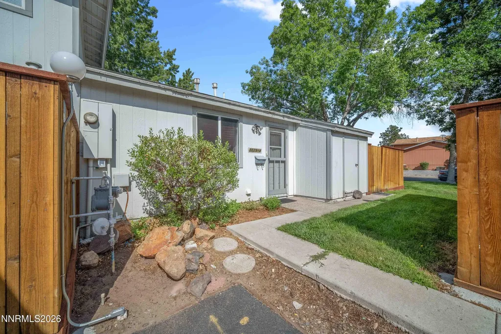 1029 Brooktree Sparks NV 89434
