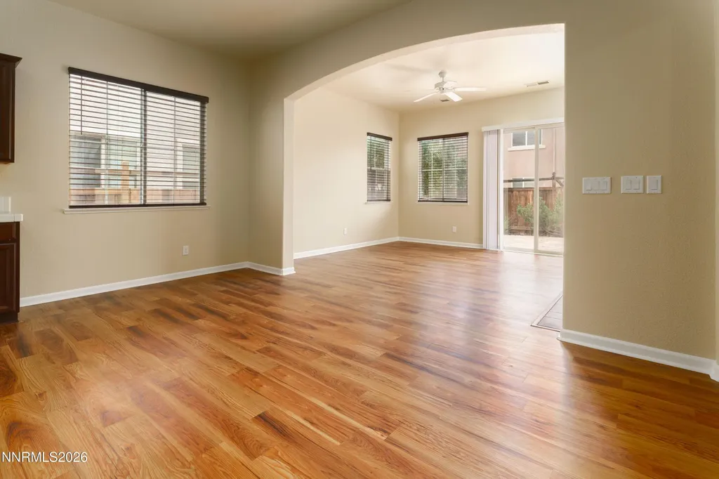 7231 Fox Wood Sparks NV 89436