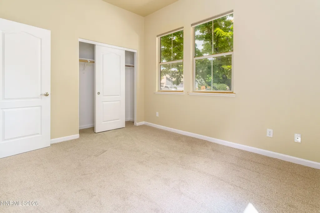 7231 Fox Wood Sparks NV 89436