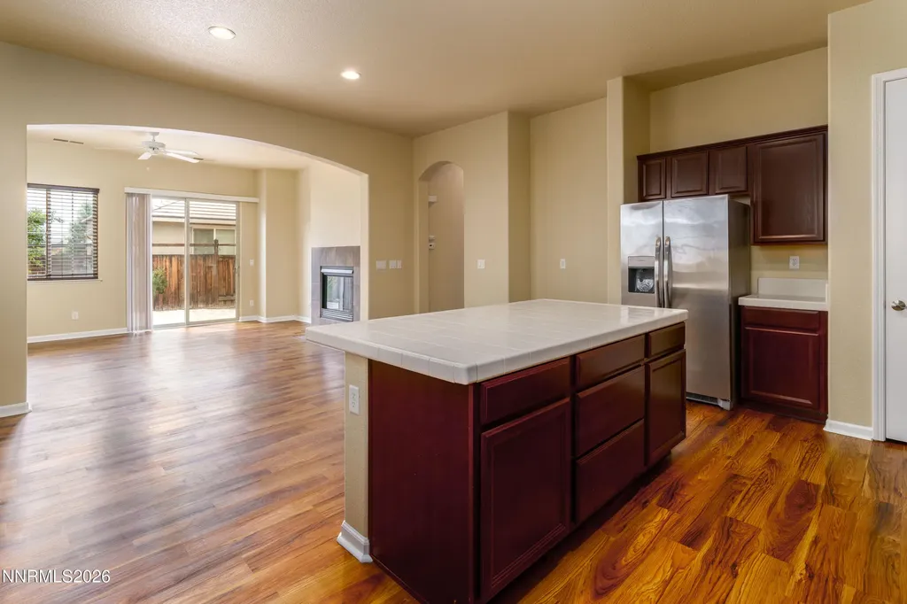 7231 Fox Wood Sparks NV 89436