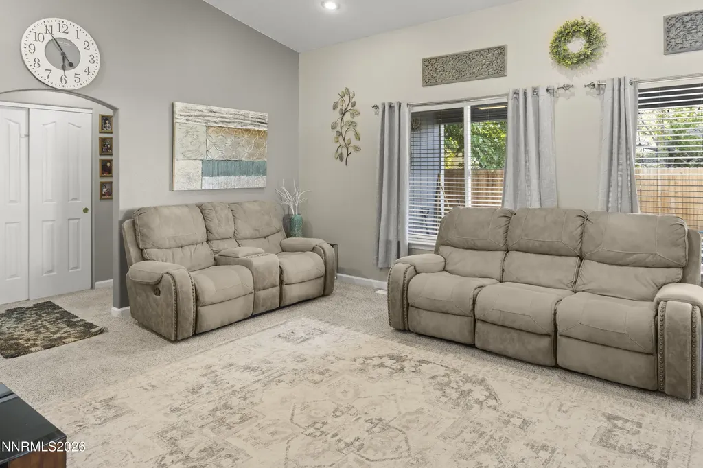 472 Nader Fernley NV 89408