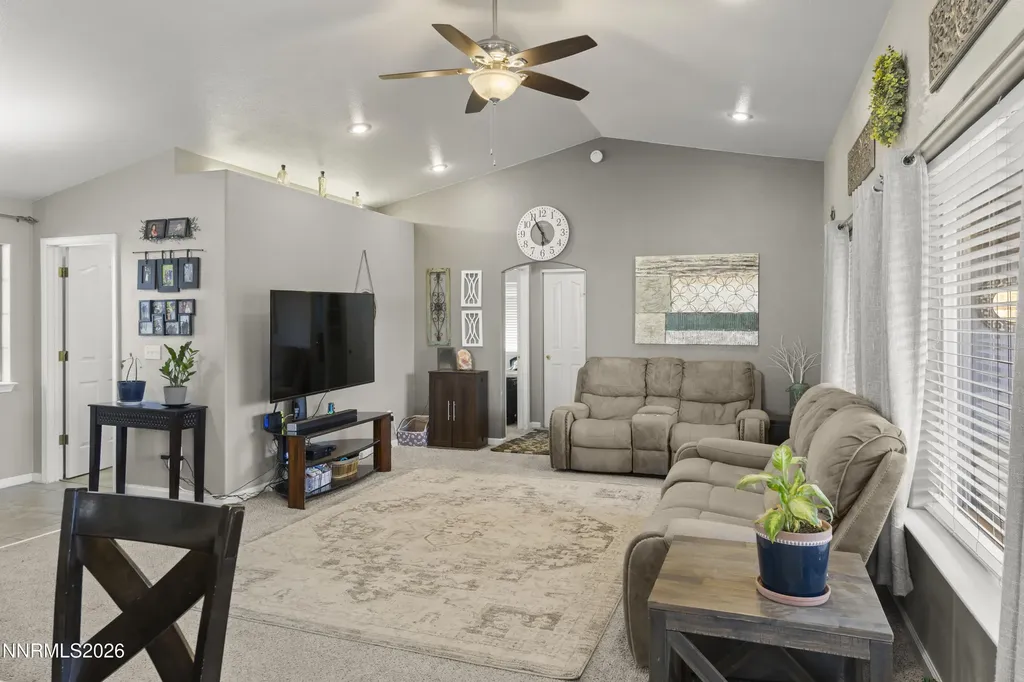 472 Nader Fernley NV 89408