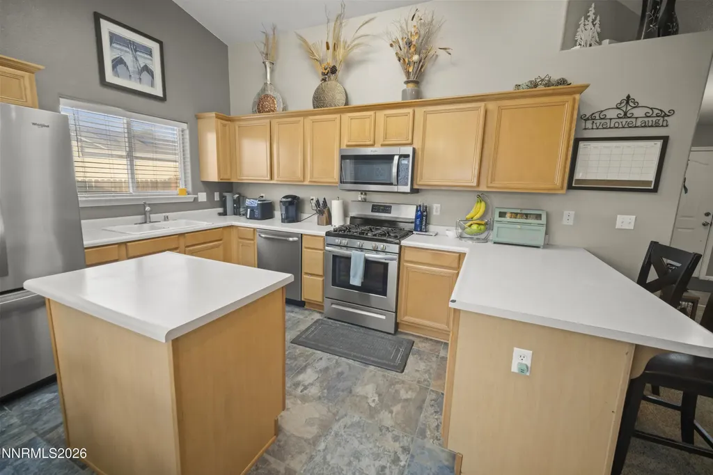 472 Nader Fernley NV 89408
