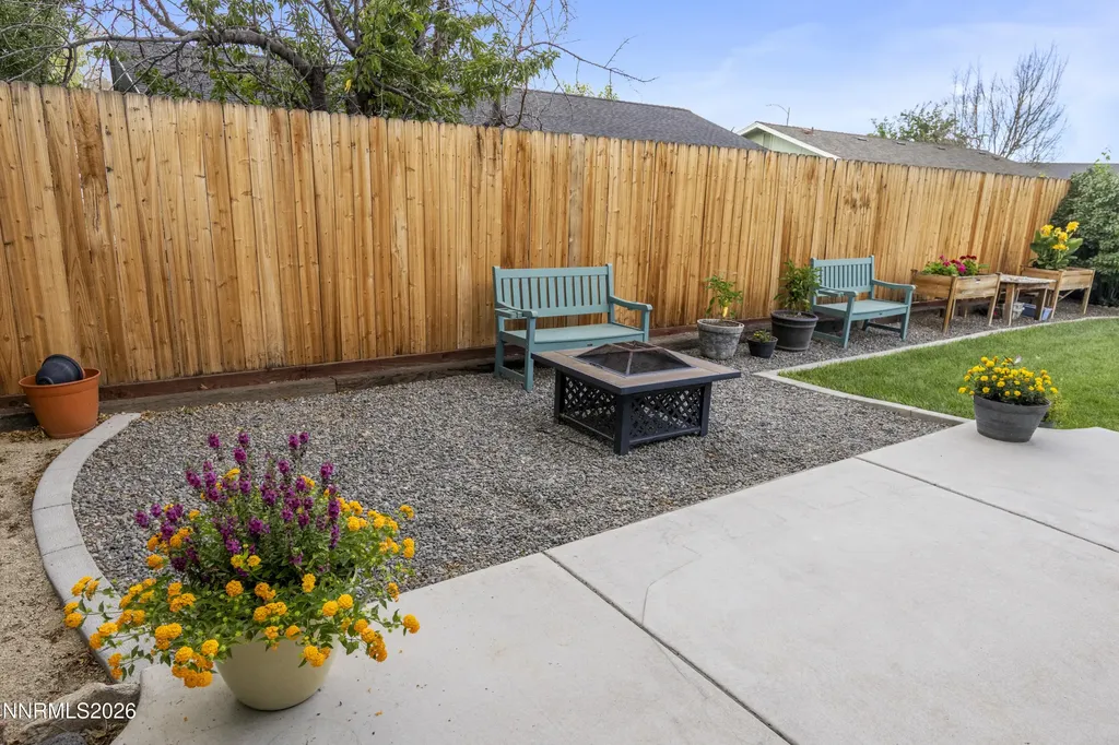 472 Nader Fernley NV 89408