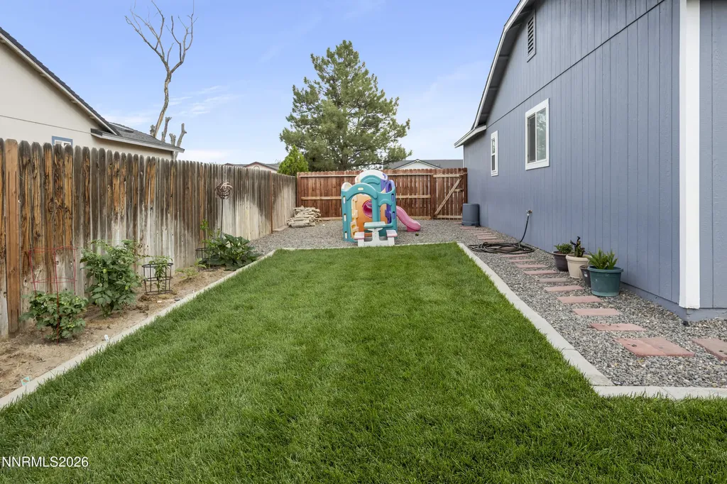 472 Nader Fernley NV 89408