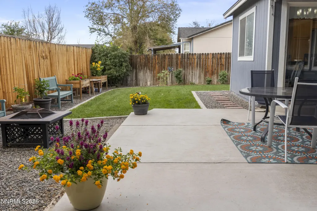 472 Nader Fernley NV 89408