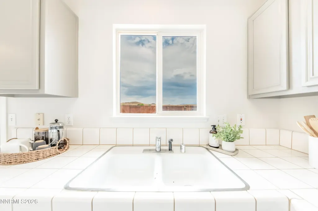 5654 Cranberry Sun Valley NV 89433