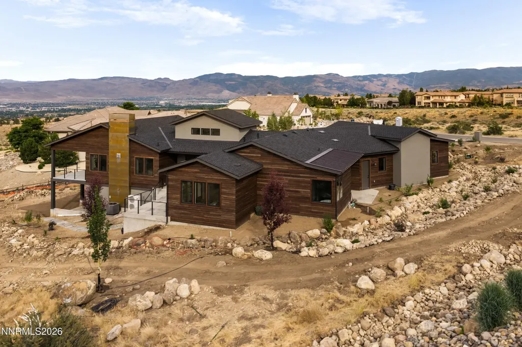 4065 Gray Fox Reno NV 89511