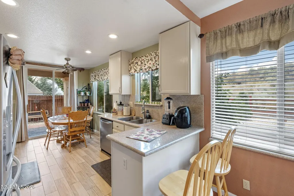 7233 Heatherwood Reno NV 89523