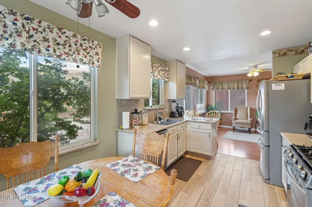 7233 Heatherwood Reno NV 89523