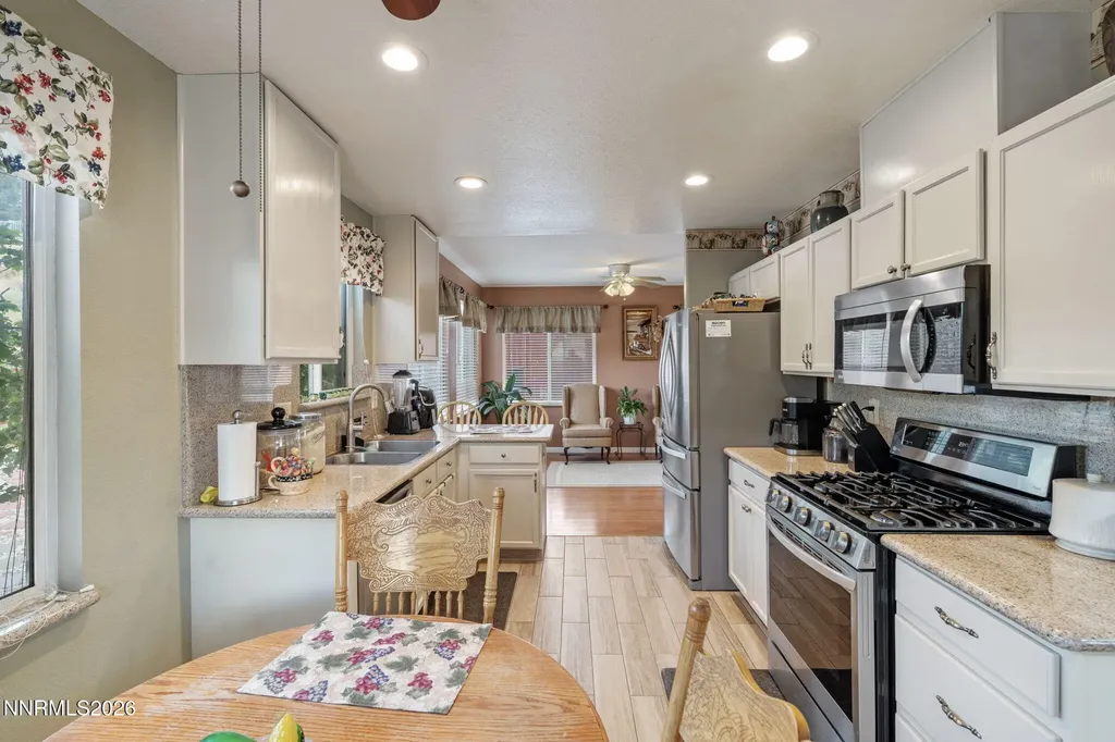 7233 Heatherwood Reno NV 89523