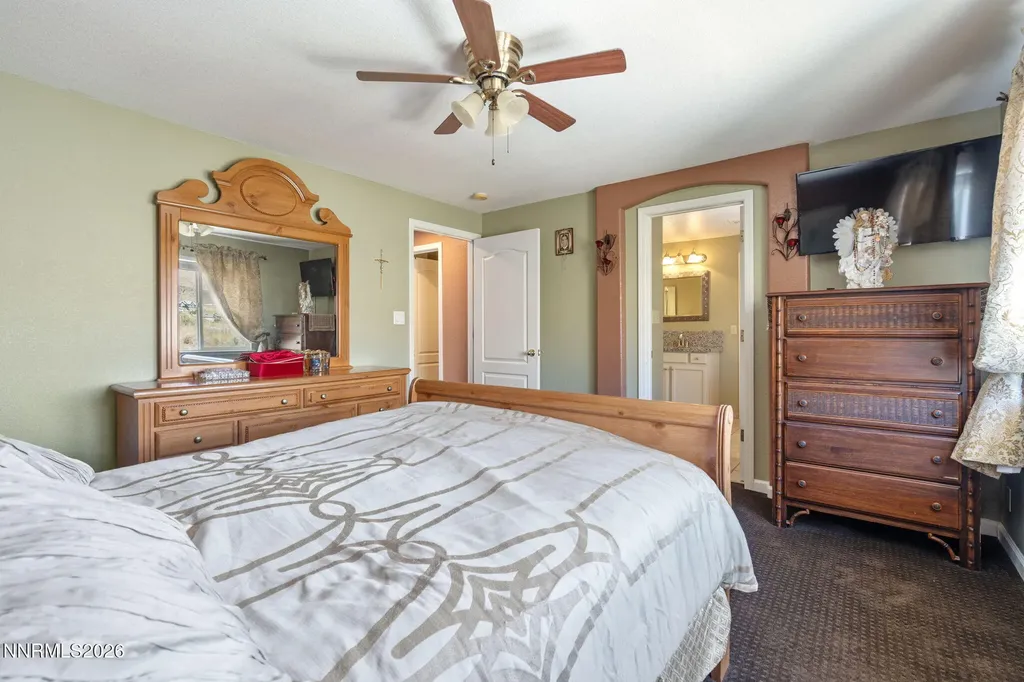 7233 Heatherwood Reno NV 89523