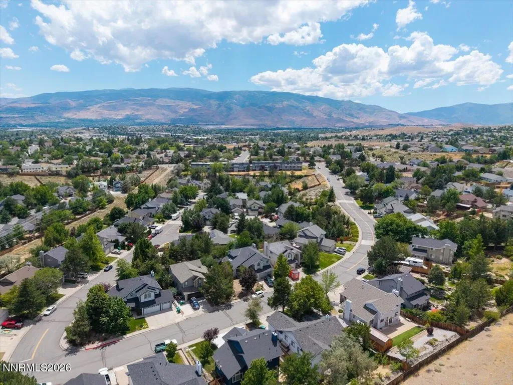 3947 Regal Reno NV 89503