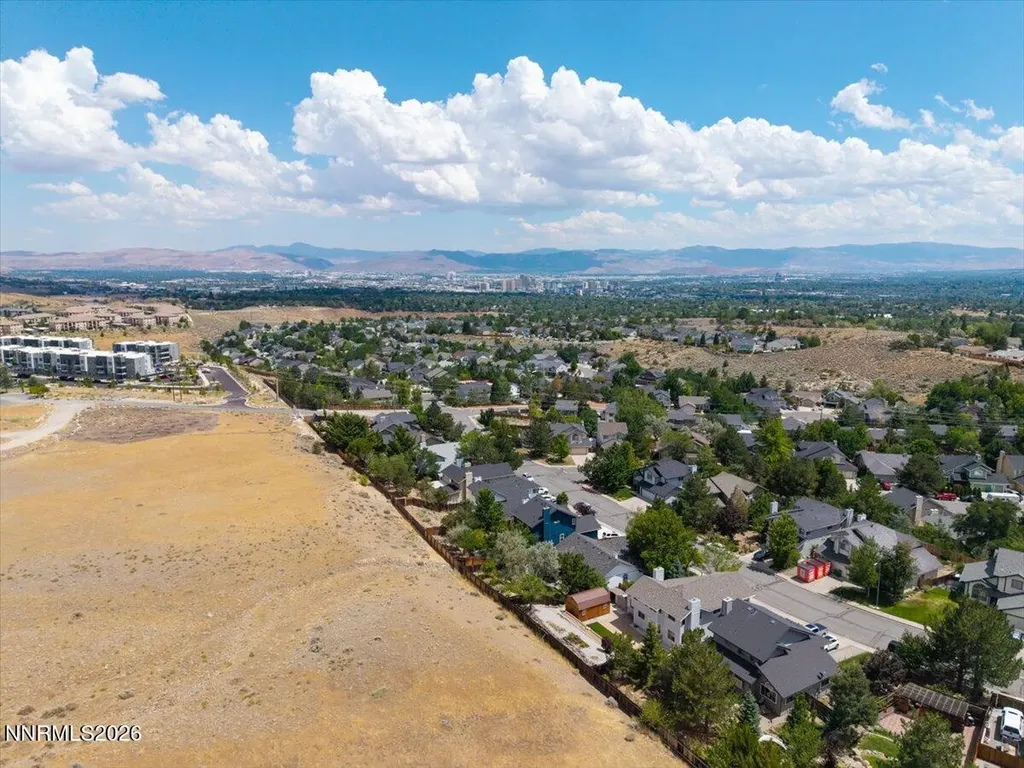 3947 Regal Reno NV 89503