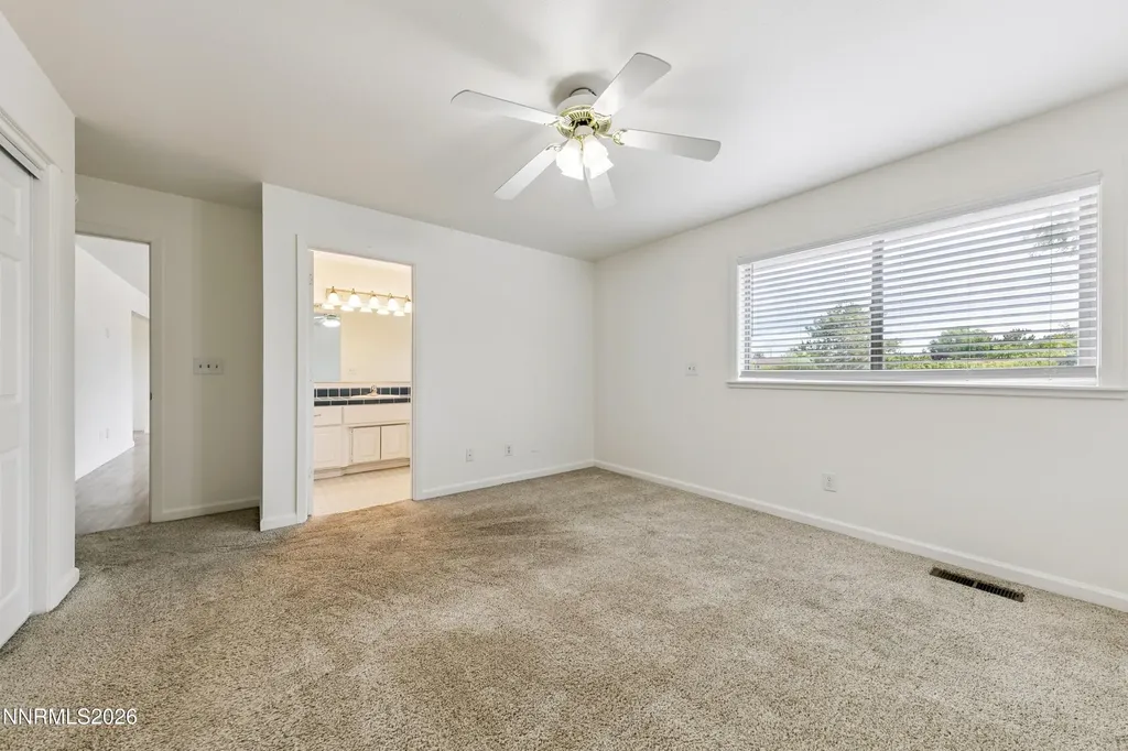 1565 Shirley Minden NV 89423
