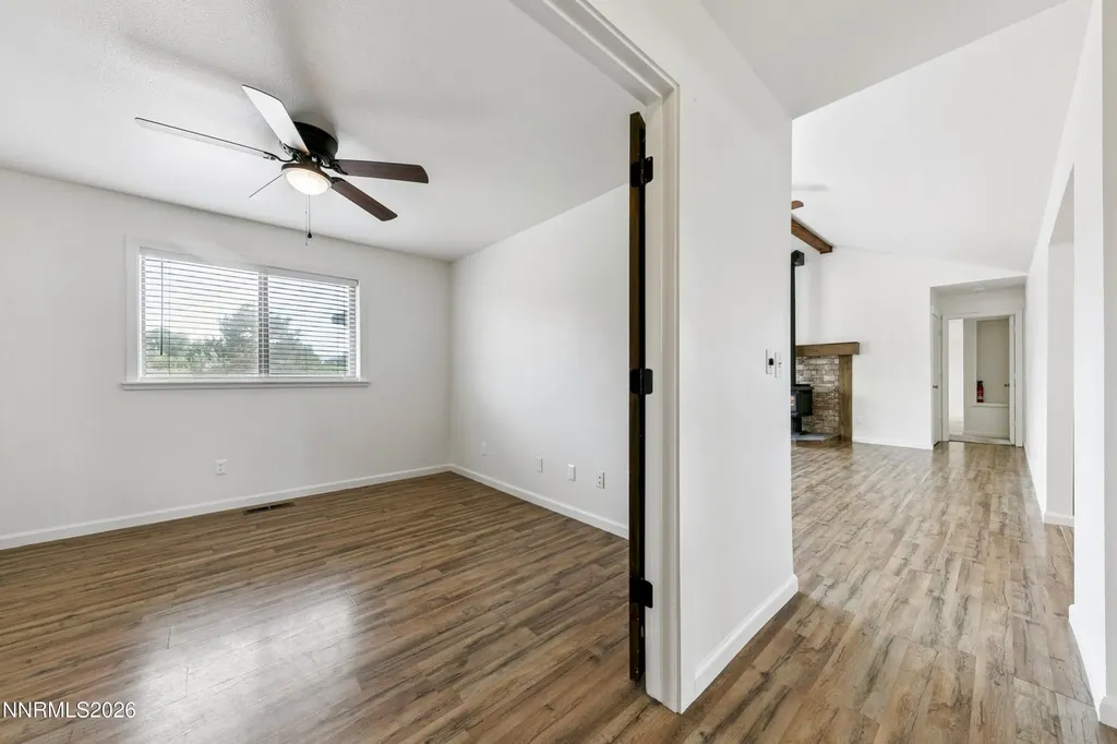 1565 Shirley Minden NV 89423
