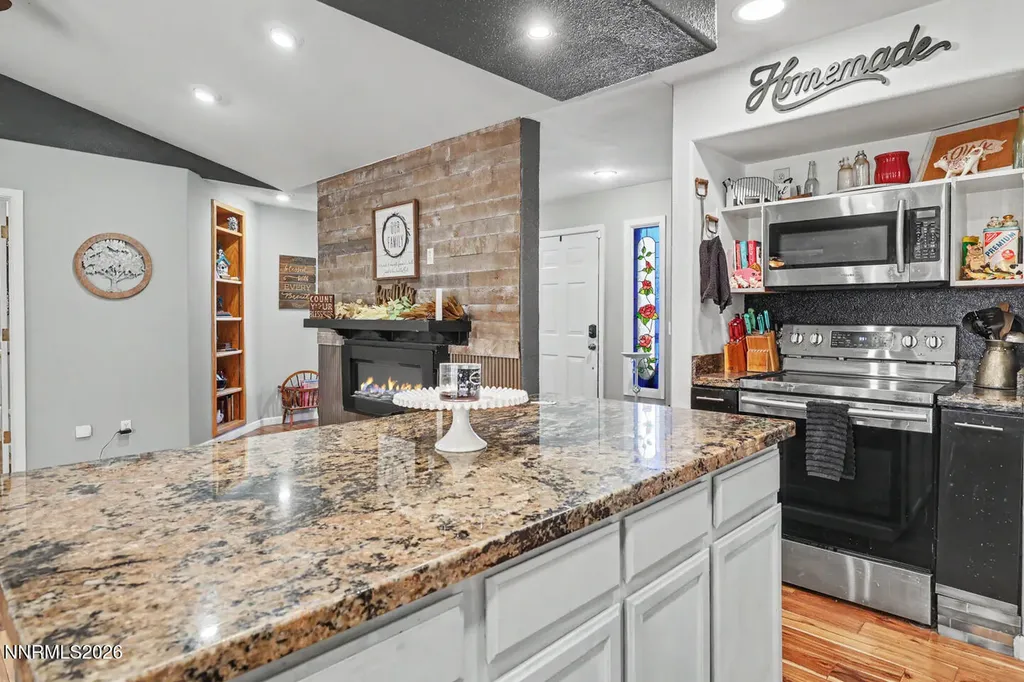 887 Ronald Fallon NV 89406