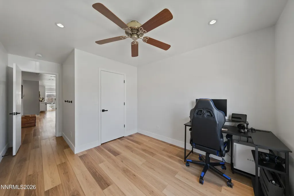 1277 Lullabrooke Sparks NV 89436
