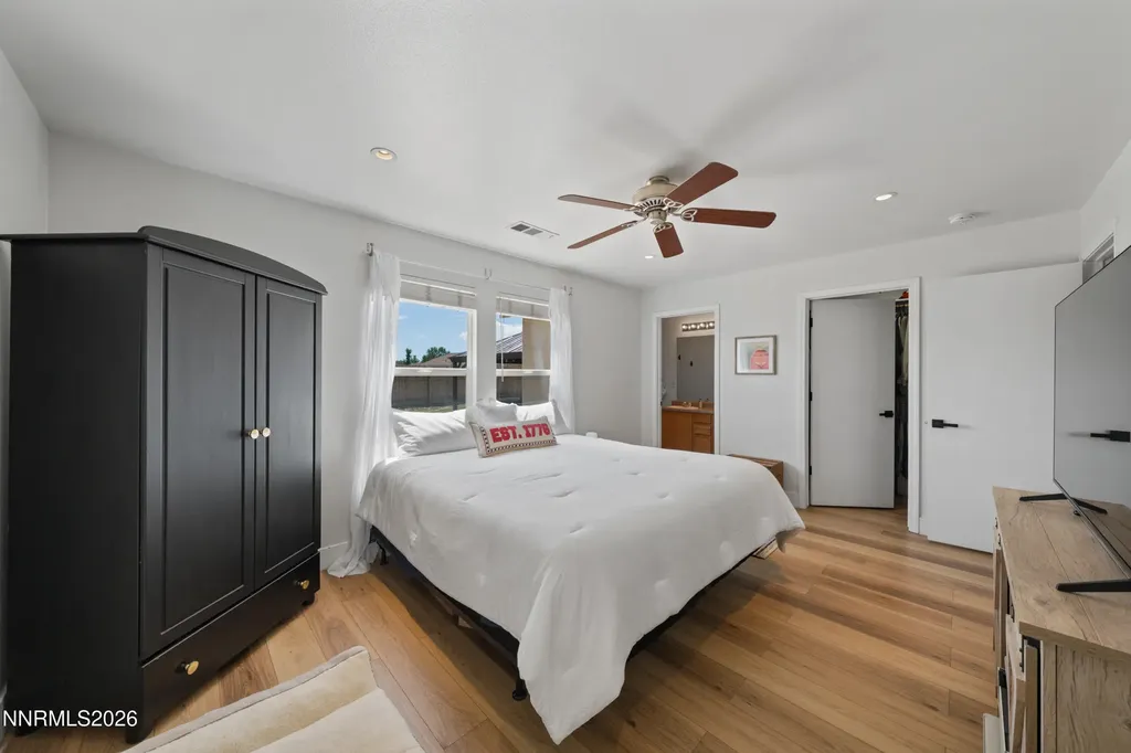 1277 Lullabrooke Sparks NV 89436