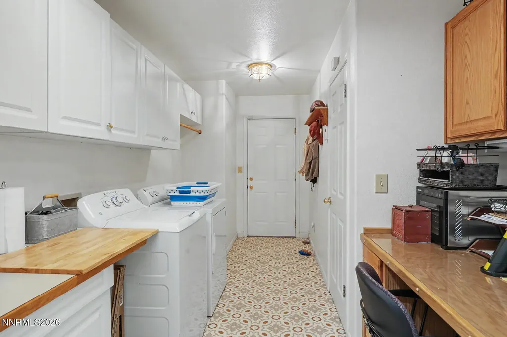 4635 Country River Fallon NV 89406