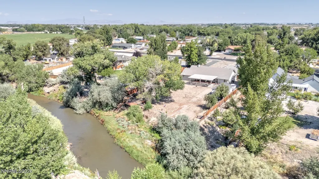 4635 Country River Fallon NV 89406
