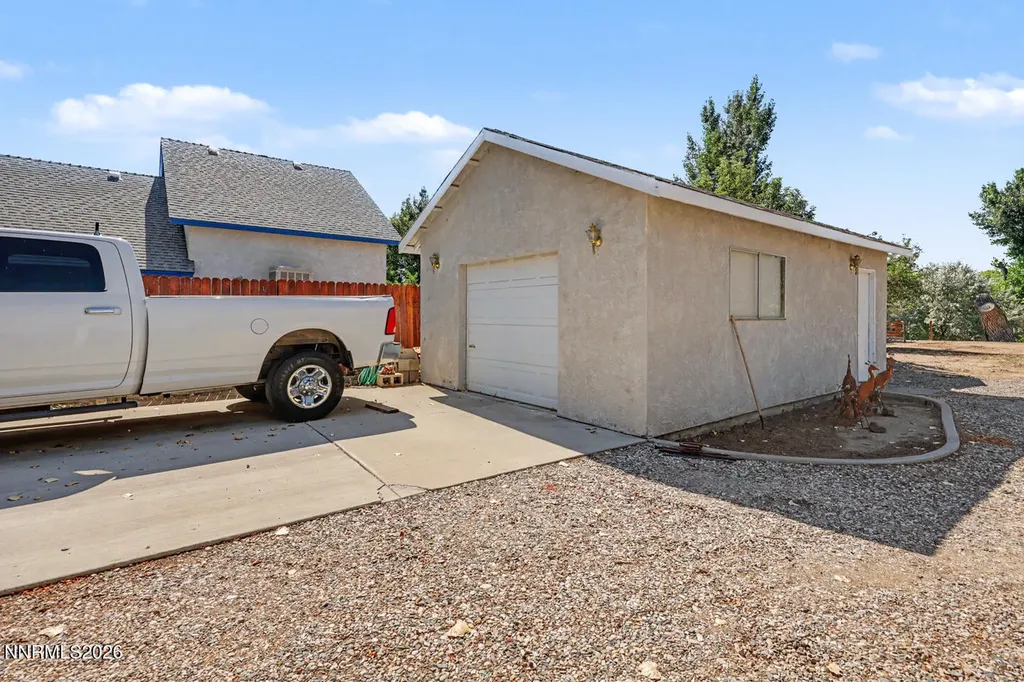 4635 Country River Fallon NV 89406