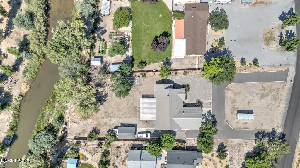 4635 Country River Fallon NV 89406