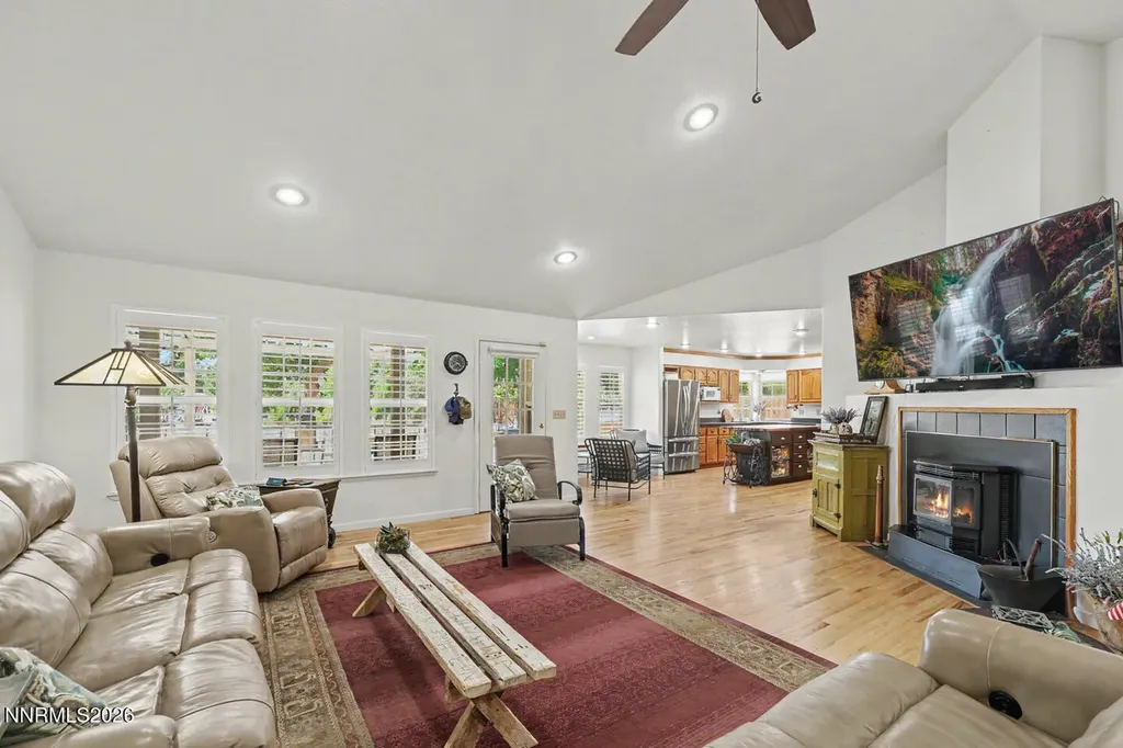 4635 Country River Fallon NV 89406