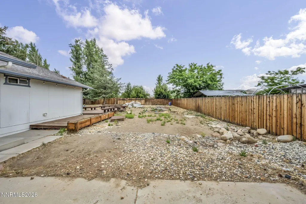 17575 Parrot Reno NV 89508