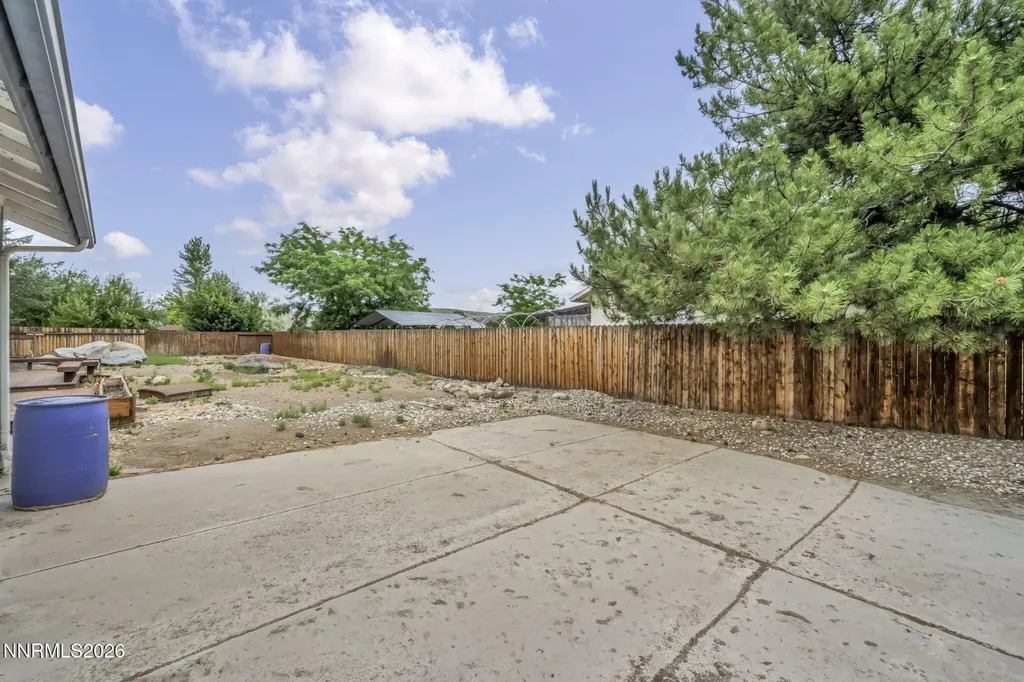 17575 Parrot Reno NV 89508