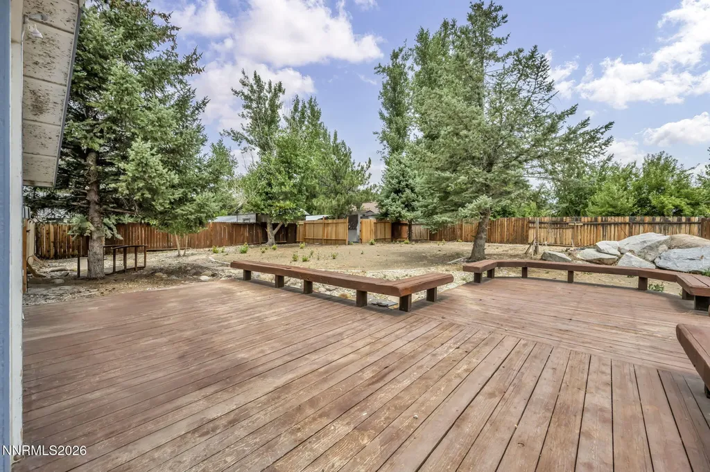17575 Parrot Reno NV 89508