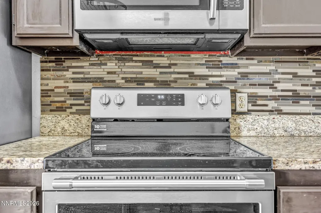 17575 Parrot Reno NV 89508
