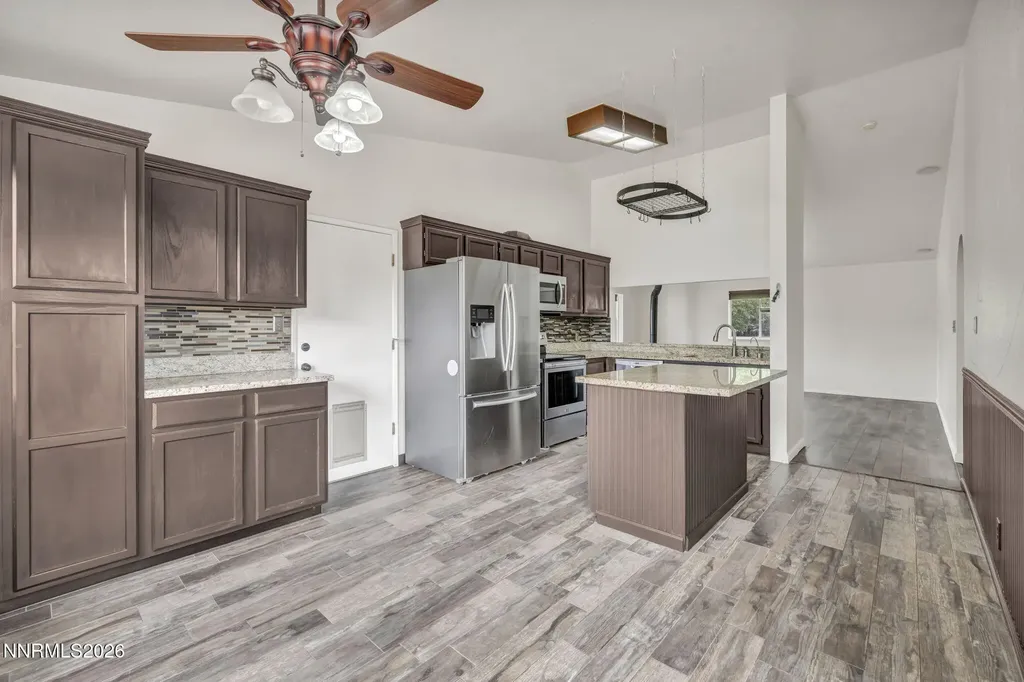 17575 Parrot Reno NV 89508