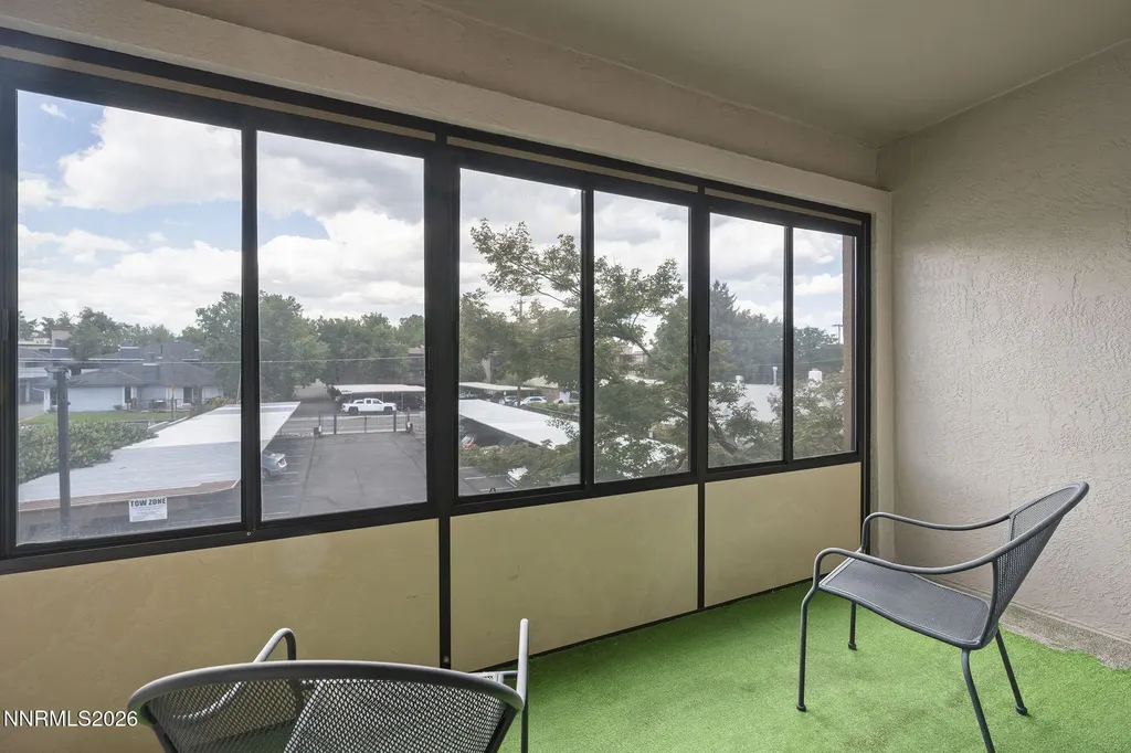 3095 Lakeside Reno NV 89509