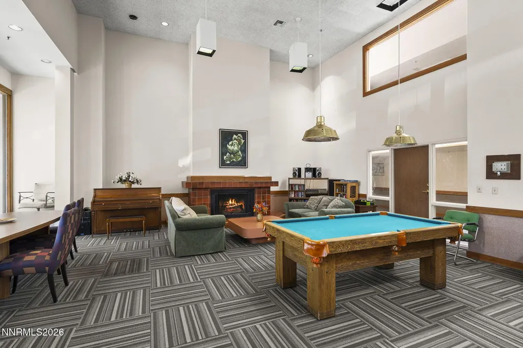3095 Lakeside Reno NV 89509