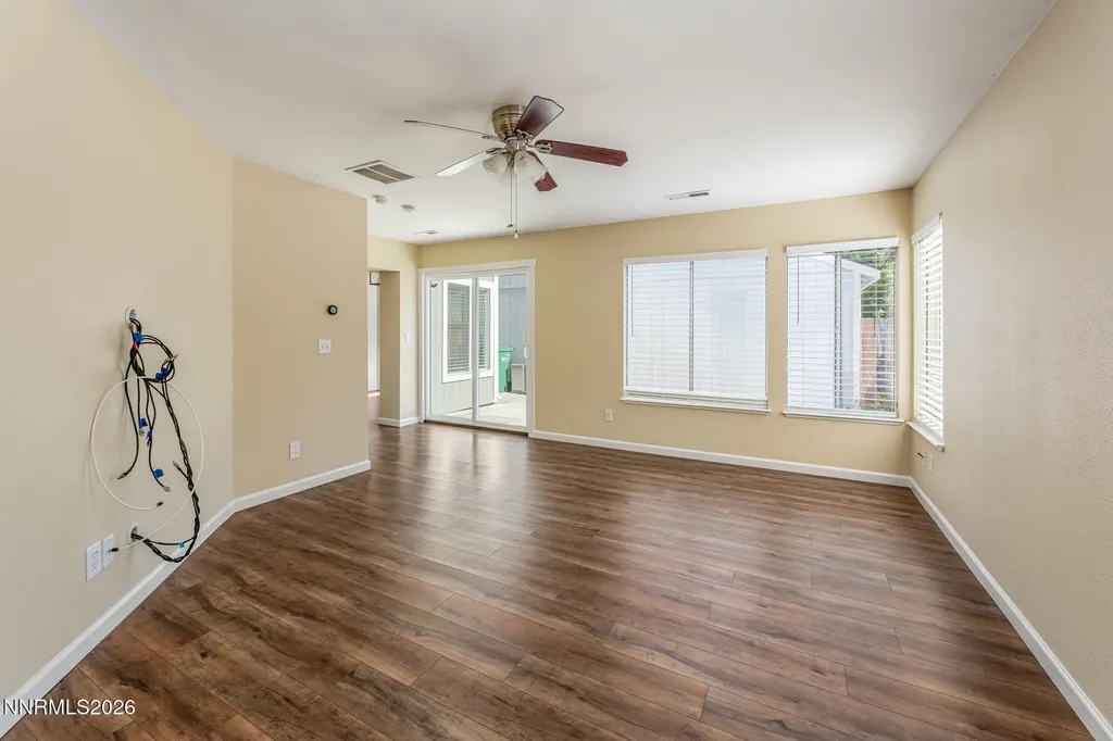 3268 Rose Vista Reno NV 89502