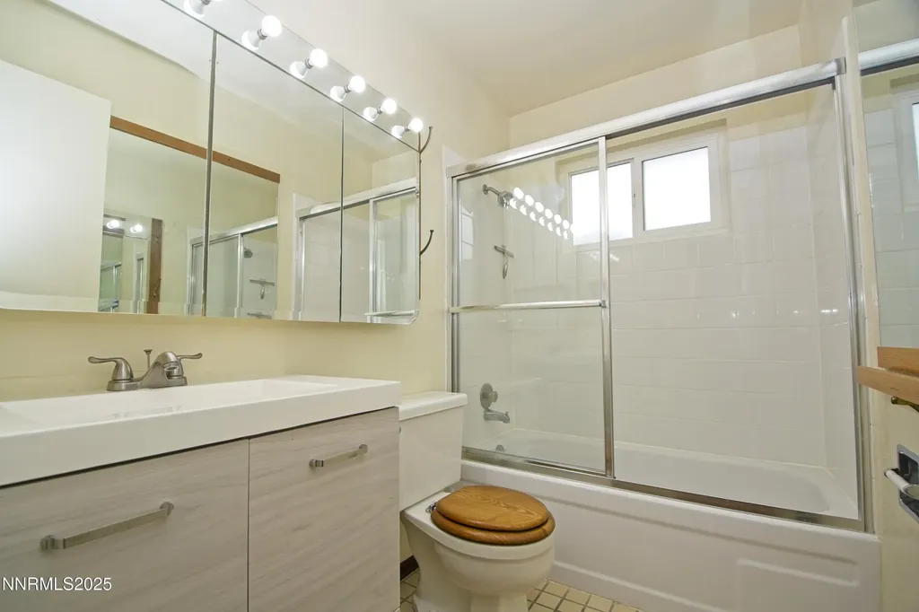 1600 Long Carson City NV 89706