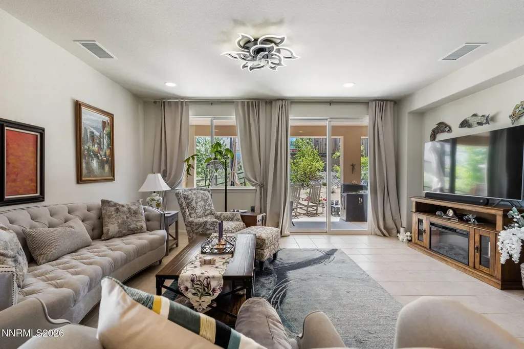 1161 Callaway Reno NV 89523