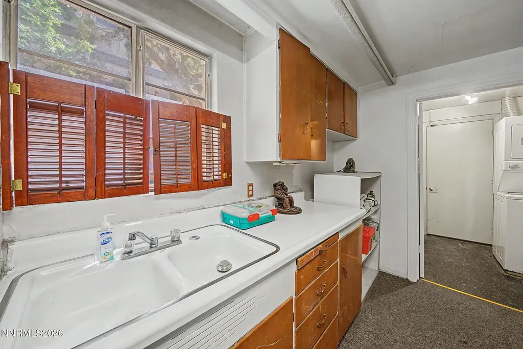 3045 Lakeside Reno NV 89509