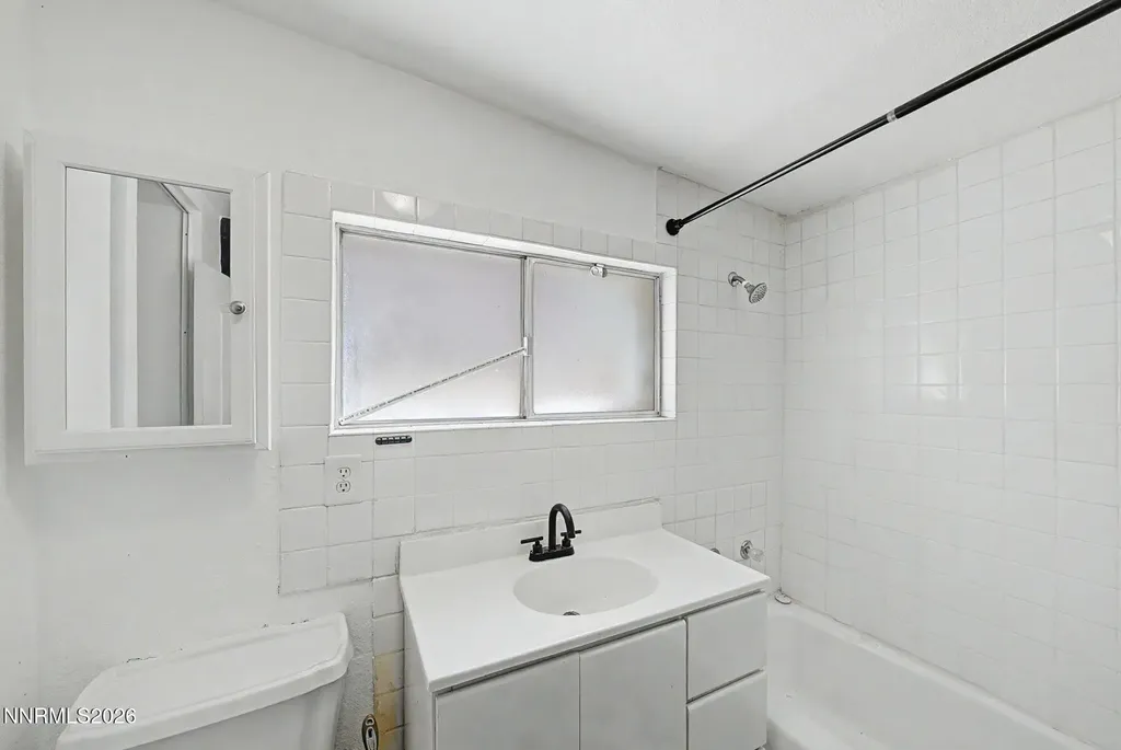 3045 Lakeside Reno NV 89509