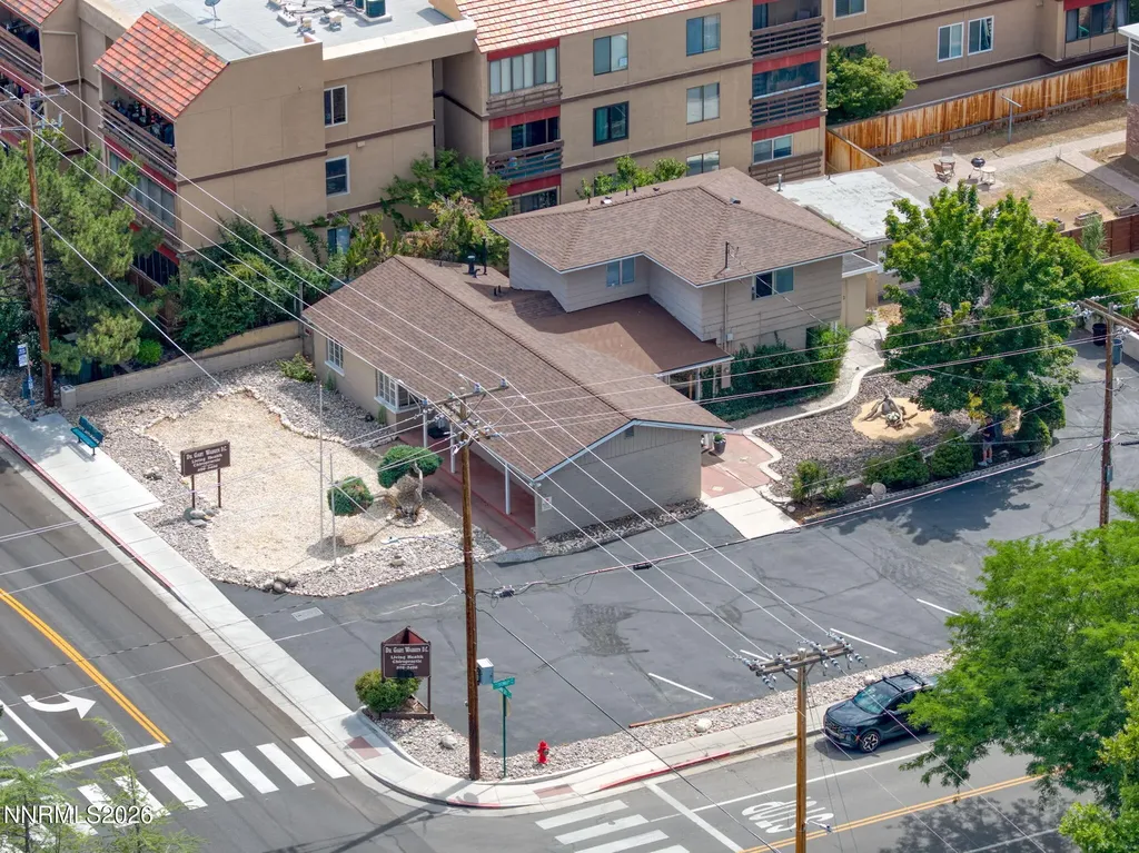 3045 Lakeside Reno NV 89509