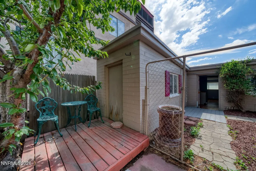 3045 Lakeside Reno NV 89509