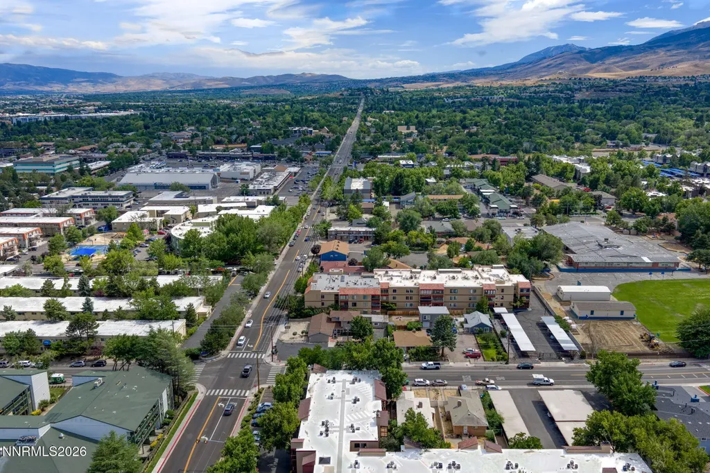 3045 Lakeside Reno NV 89509