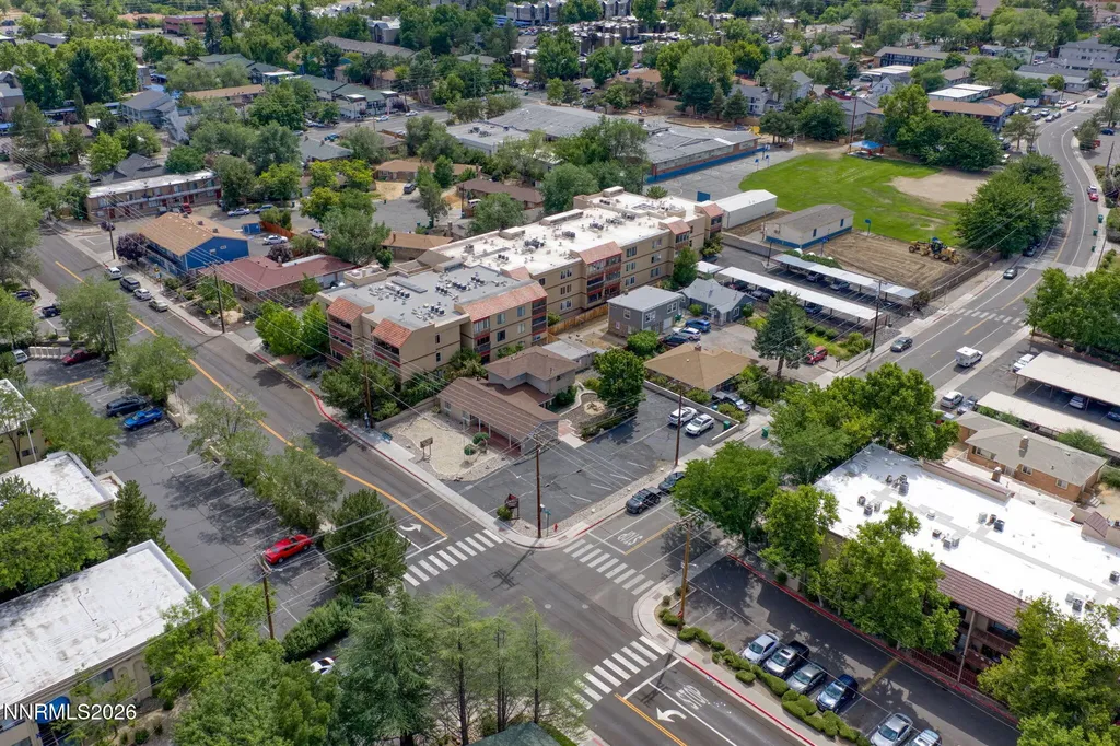 3045 Lakeside Reno NV 89509