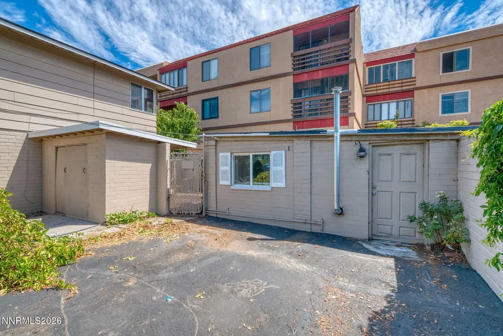 3045 Lakeside Reno NV 89509