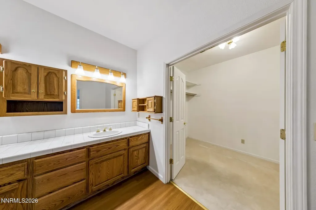1049 Kimmerling Gardnerville NV 89460