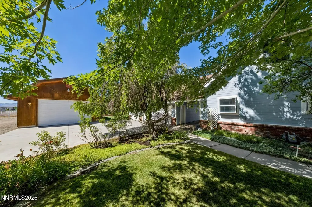1049 Kimmerling Gardnerville NV 89460